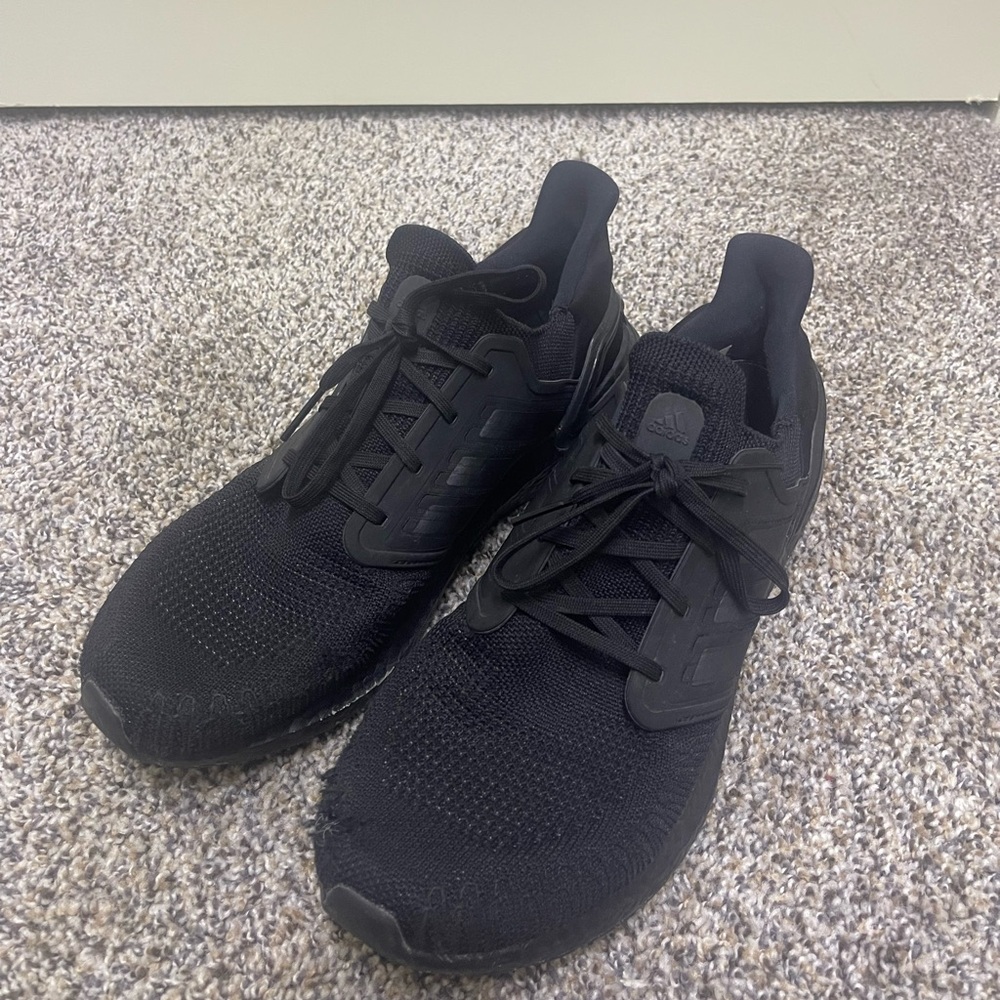 Adidas Ultraboost 20 triple black men’s shoes size 12